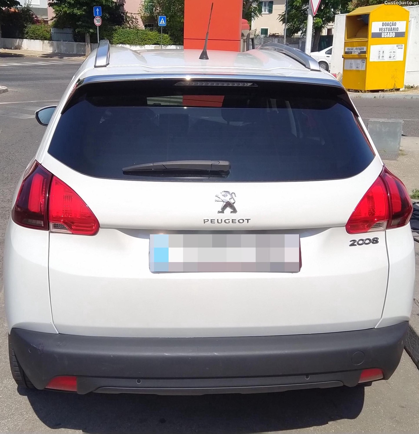 Peugeot 2008 1.4 HDi — fotografia 2