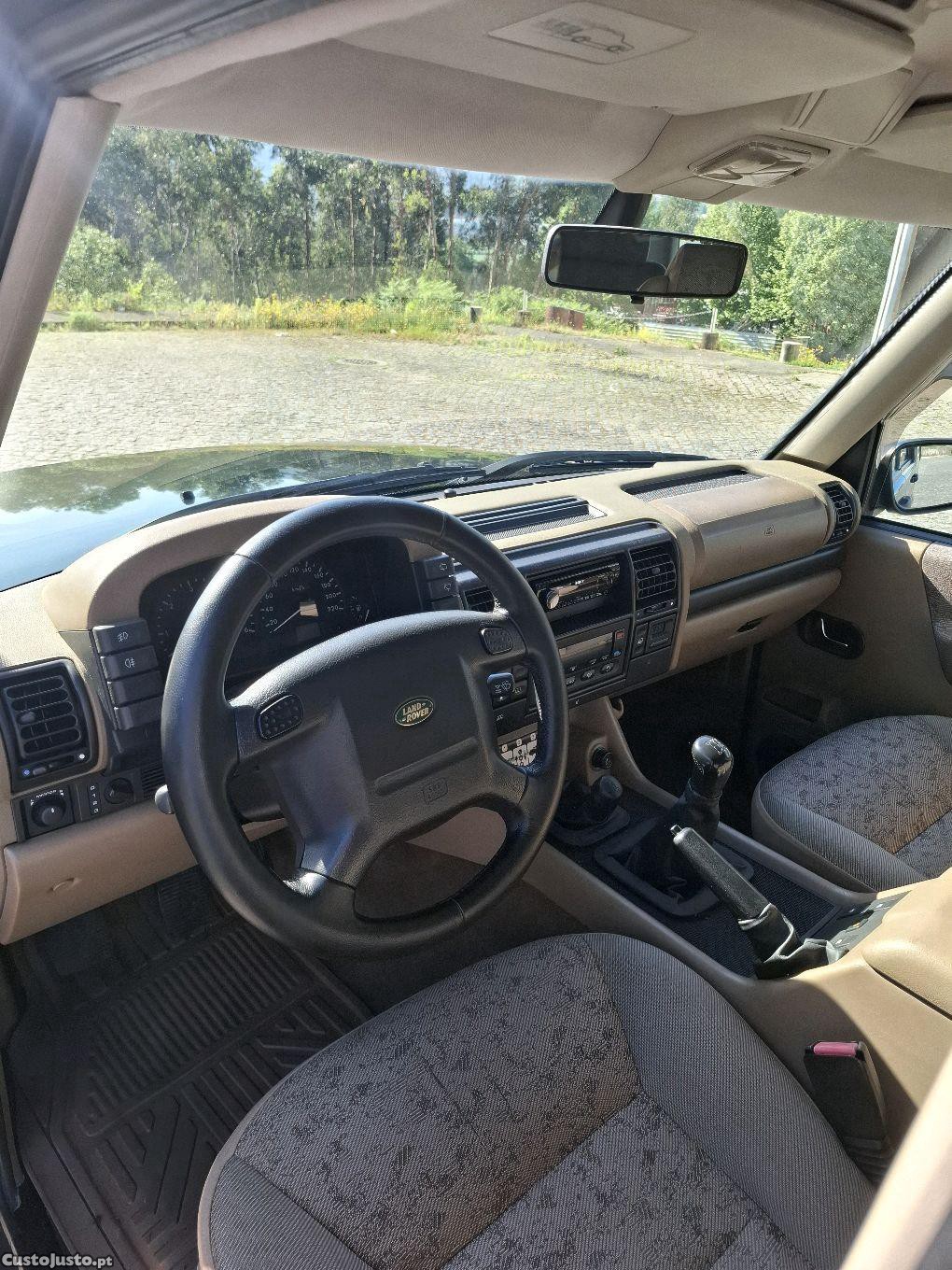 Land Rover Discovery II — fotografia 4