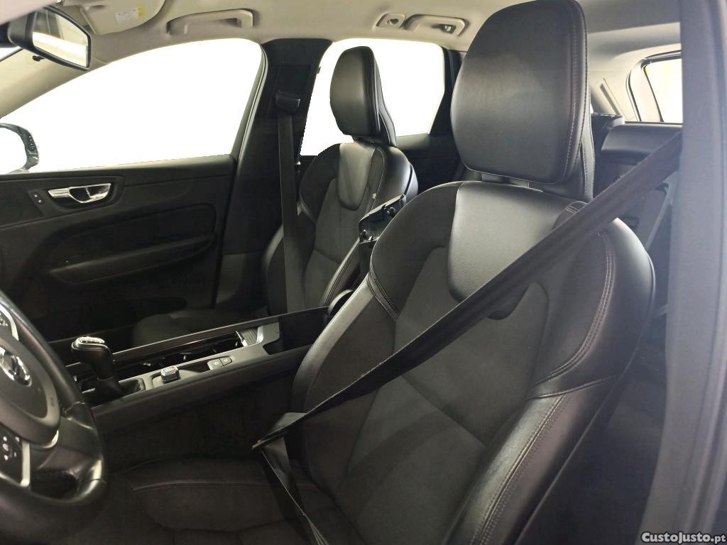 Volvo XC60 D3 MOMENTUM - 18 — photo 5