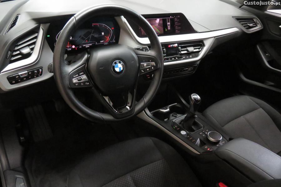 BMW 116 d Advantage — fotografia 23