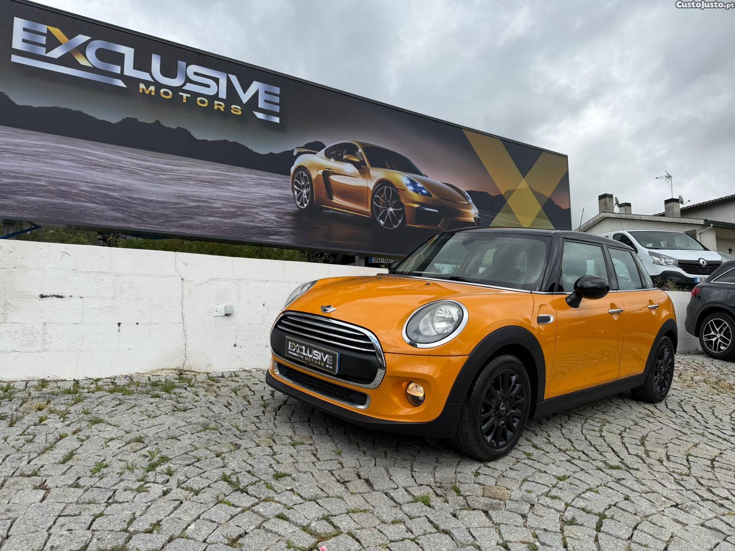 MINI Cooper D 5 PORTAS — fotografia 11
