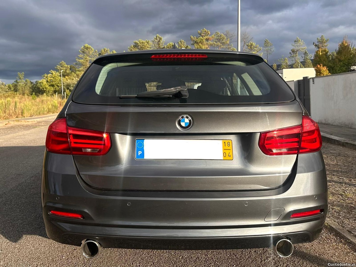 BMW 316 d Touring Advantage- NACIONAL - COMO NOVA — fotografia 7