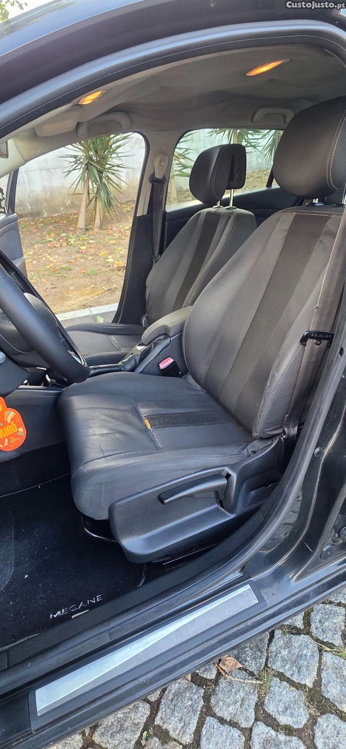 Renault Mégane 1.5 dci dynamic — fotografia 10