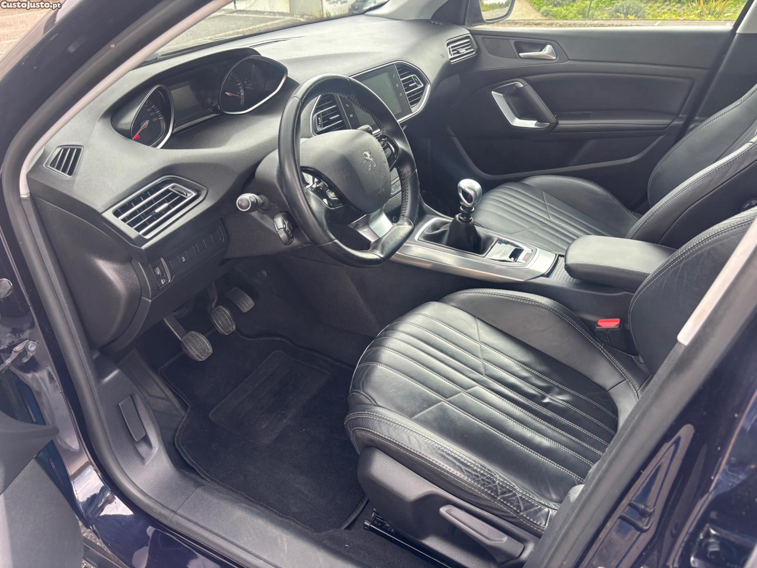 Peugeot 308 1.6 hdi — fotografia 3