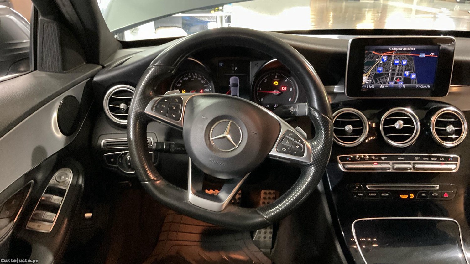 Mercedes-Benz C 220 220 d AMG LINE AUTOMATIC 9G NACIONAL — fotografia 5