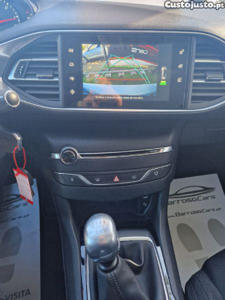 Peugeot 308 1.6 BLUE HDI ACTIVE — fotografia 5