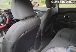 Kia Soul 1.6 136cv Gasóleo - 16 foto 4