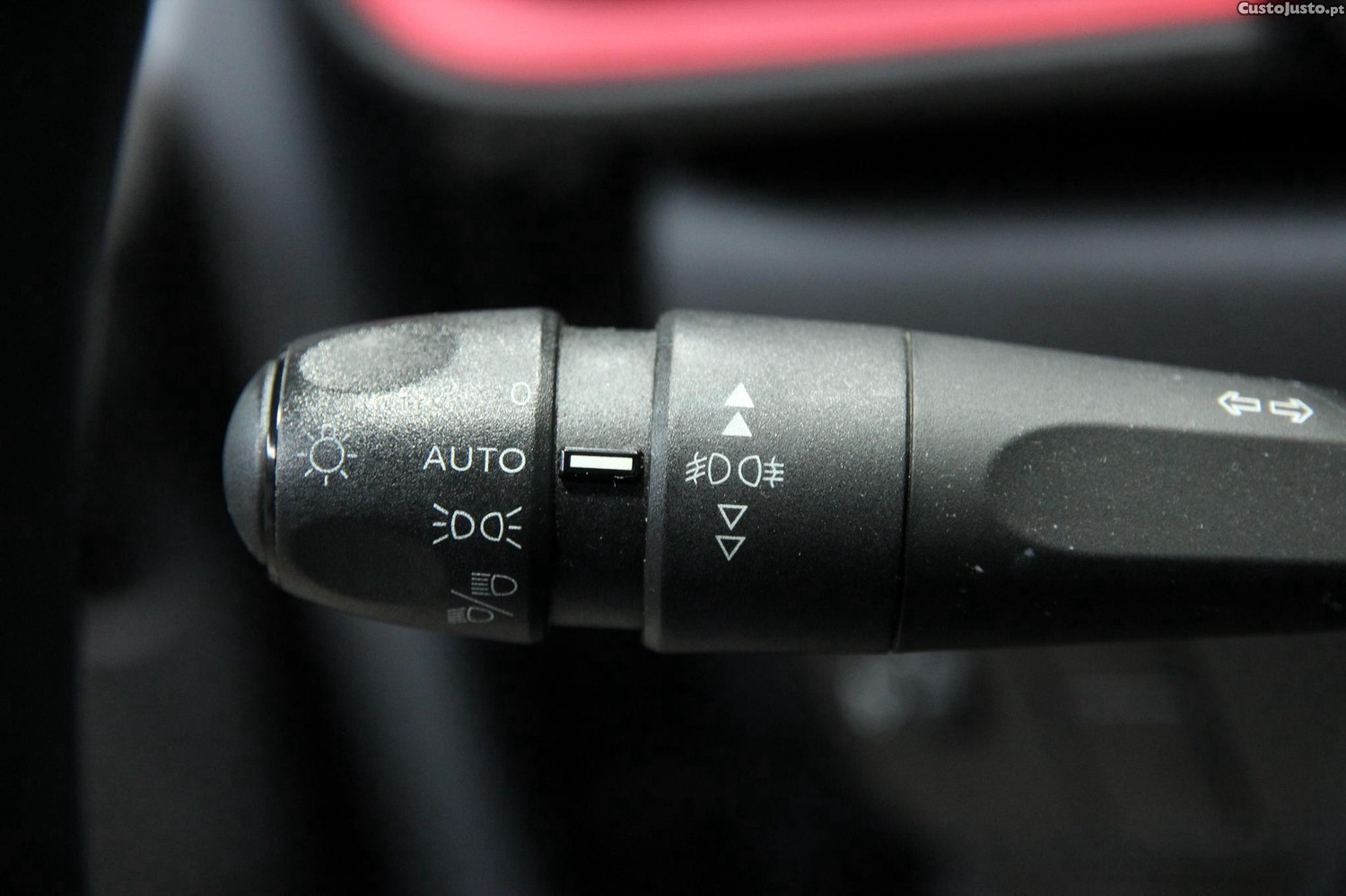 Citroën C3 1.2 PureTech C-Series — fotografia 9