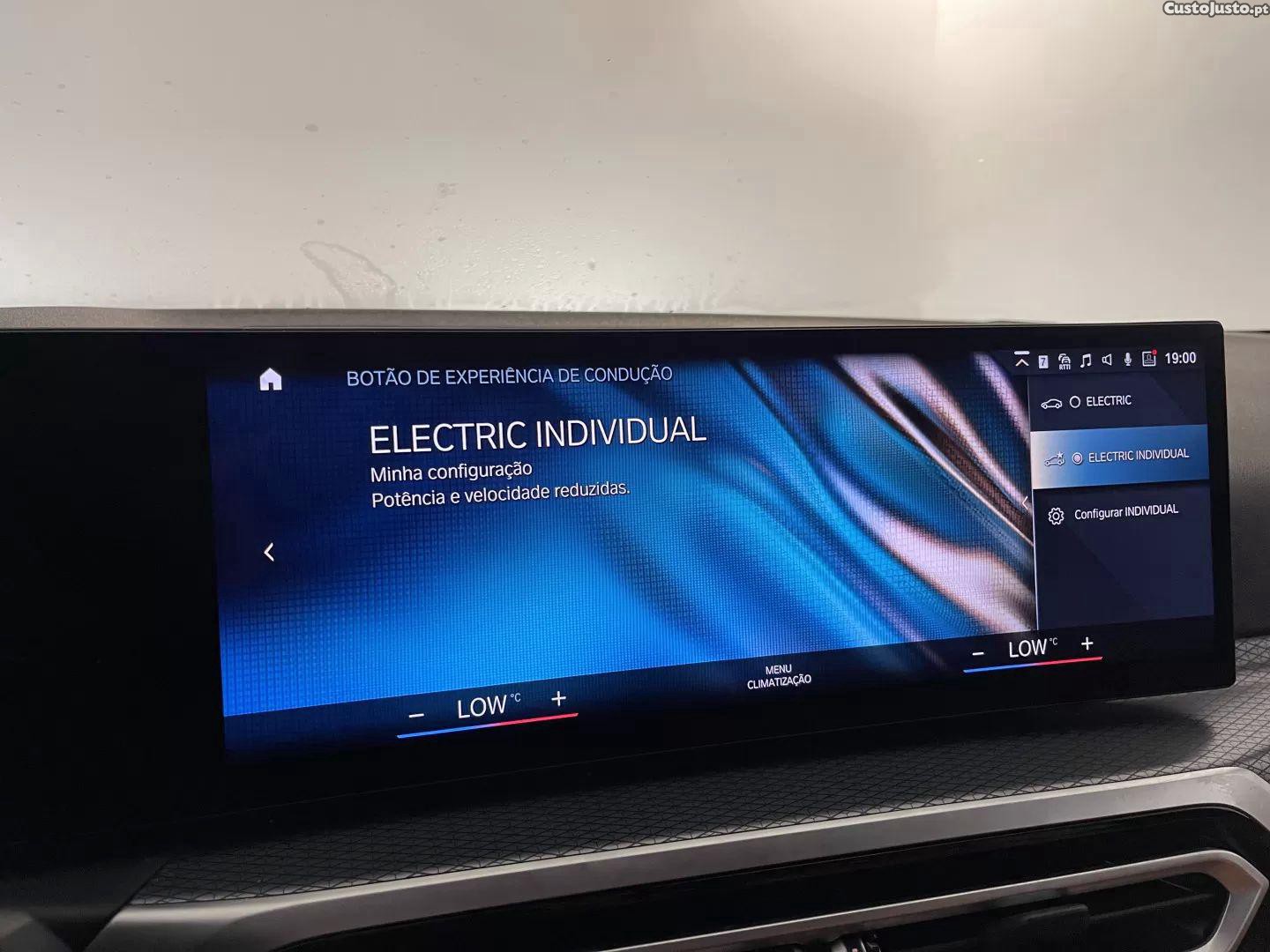 BMW 320 E pack desportivo m auto — fotografia 14