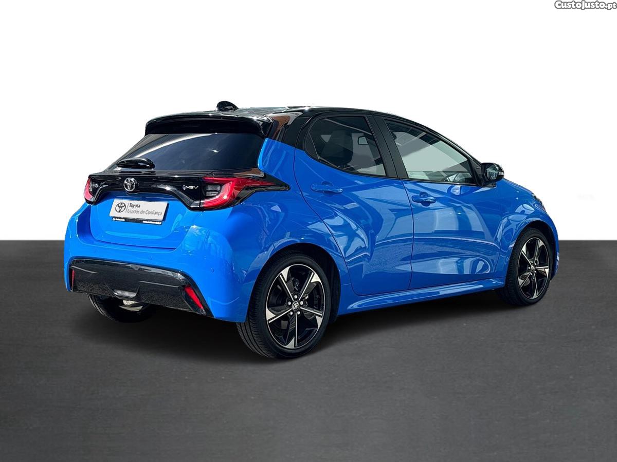Toyota Yaris 1.5 HDF Premier Edition — fotografia 3