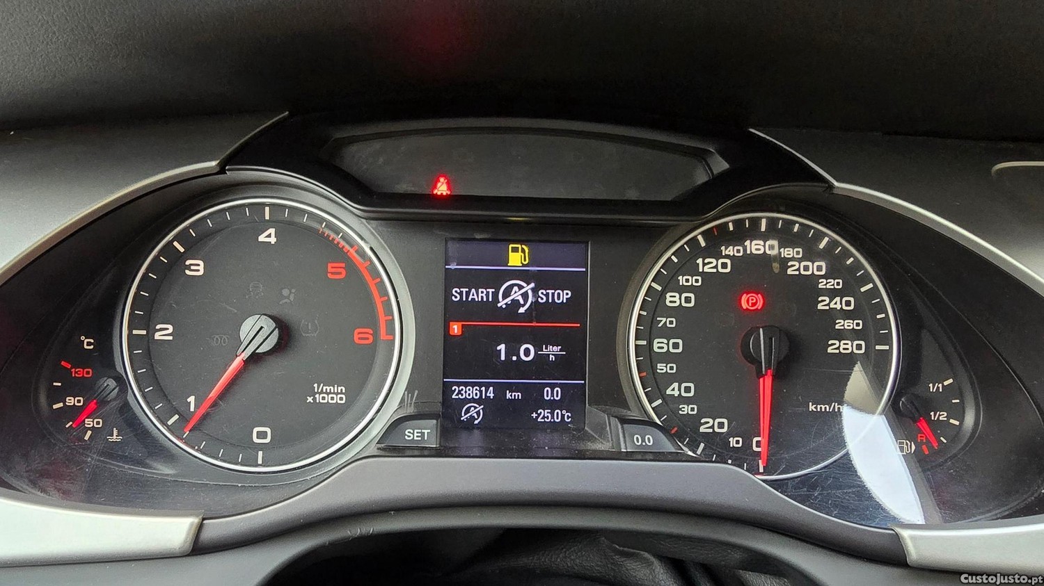 Audi A4 Avant 2.0 TDi Exclusive — fotografia 13
