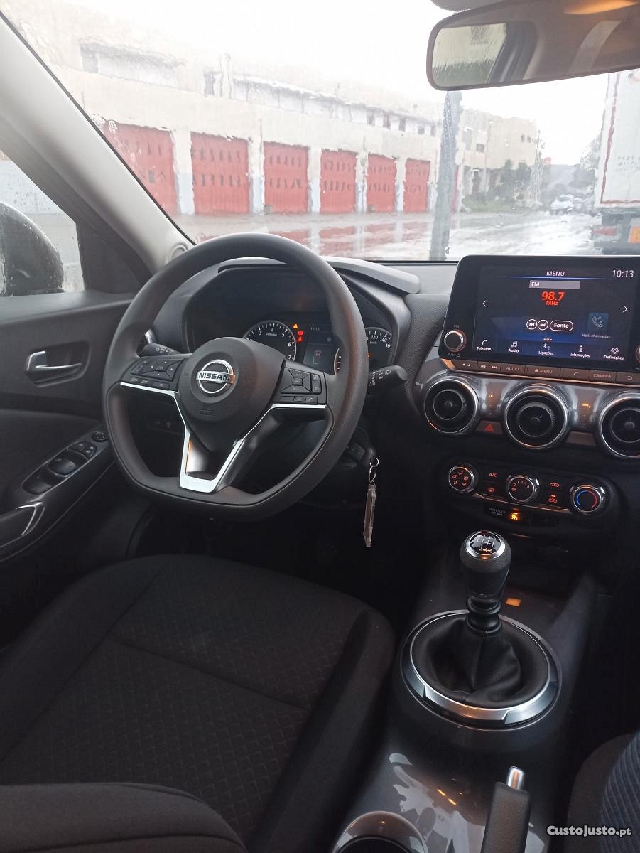Nissan Juke 1.0 DIG-T Acenta — fotografia 3