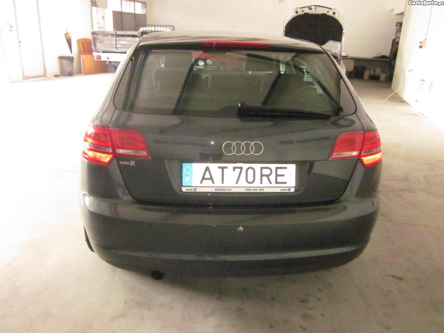 Audi A3 1.6TDI - 10 — photo 5