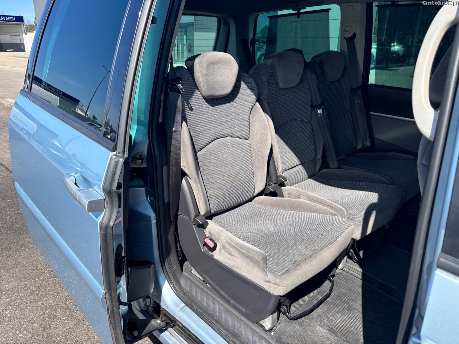 Peugeot 807 2.0 HDI — fotografia 3