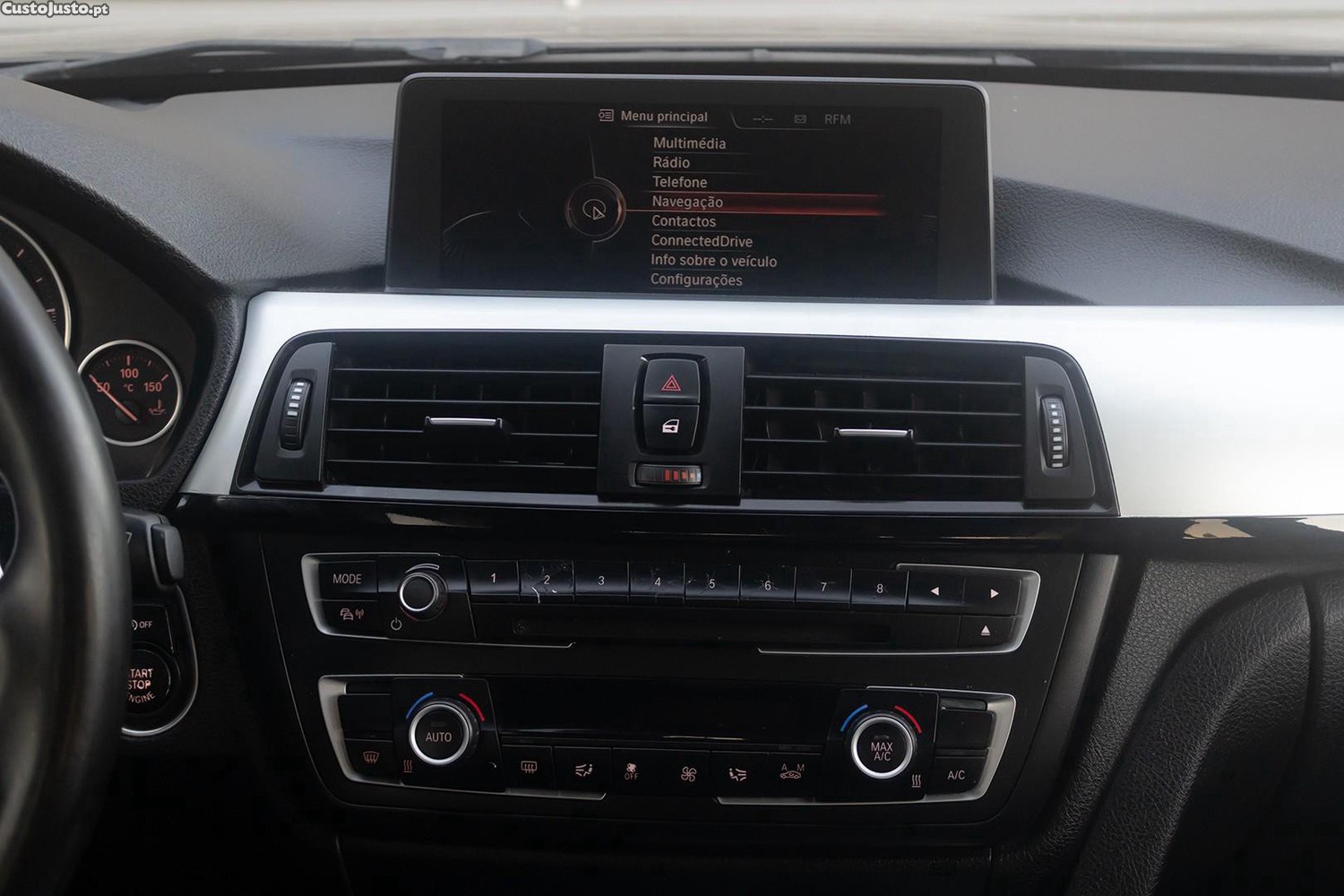 BMW 320 d Auto Pack M — fotografia 15