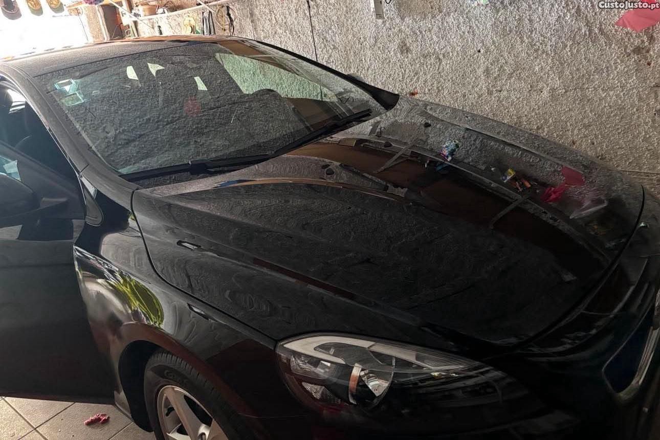 Volvo V40 D2 — photo 3