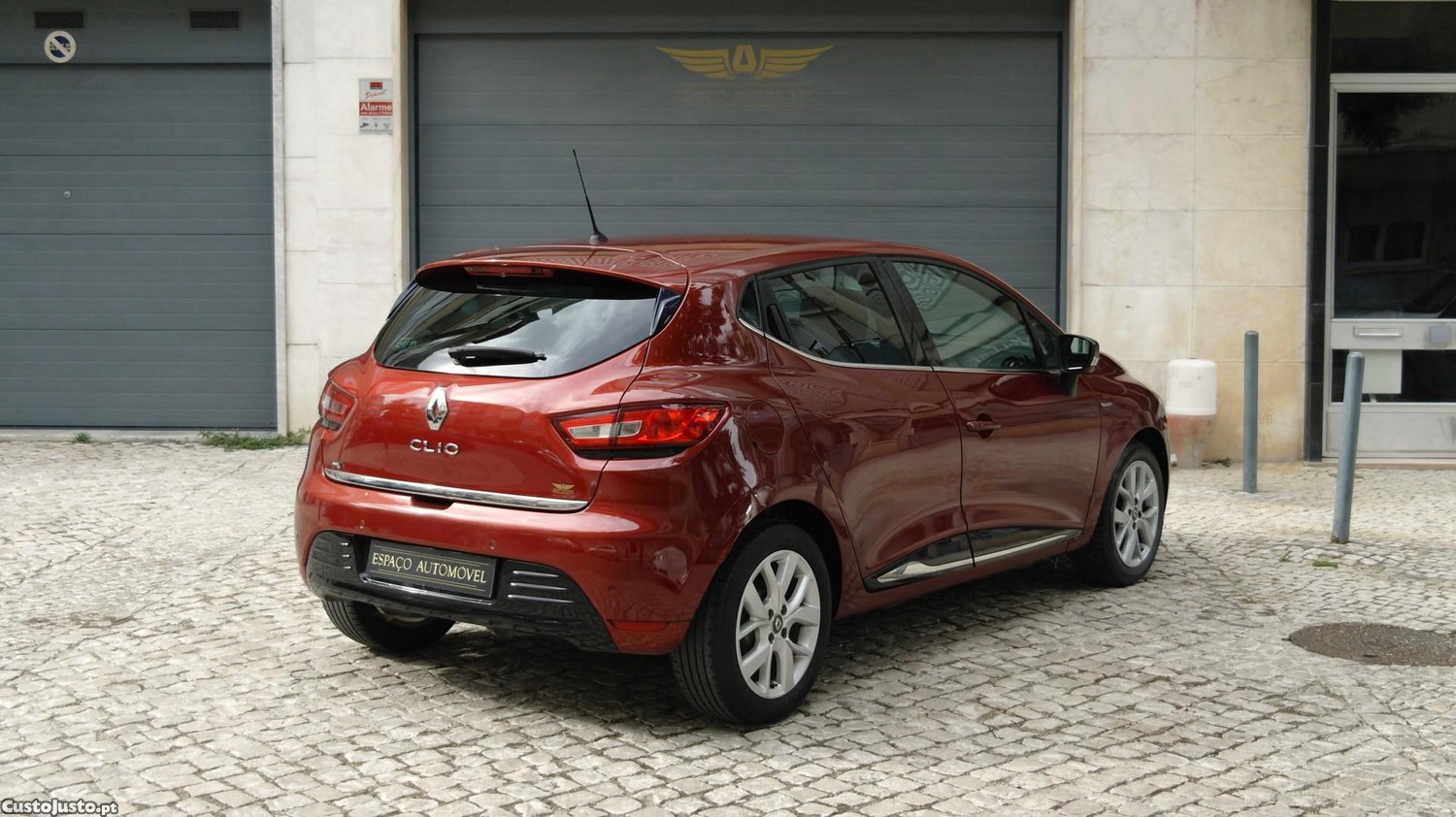Renault Clio 0.9 TCe Limited — fotografia 17