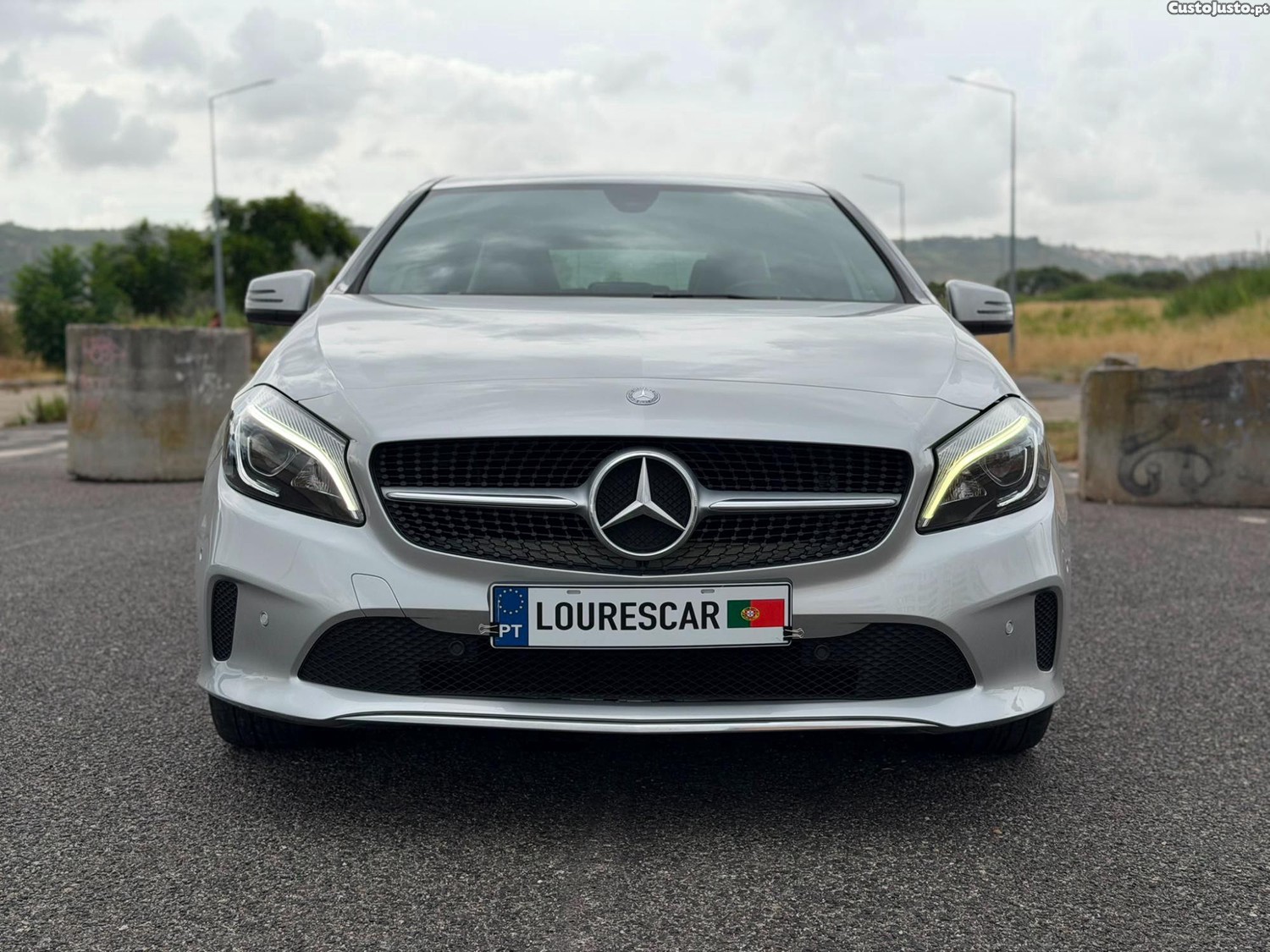 Mercedes-Benz A 180 Cdi Urban Cx Auto 7G-DCT StreetStyle — fotografia 4