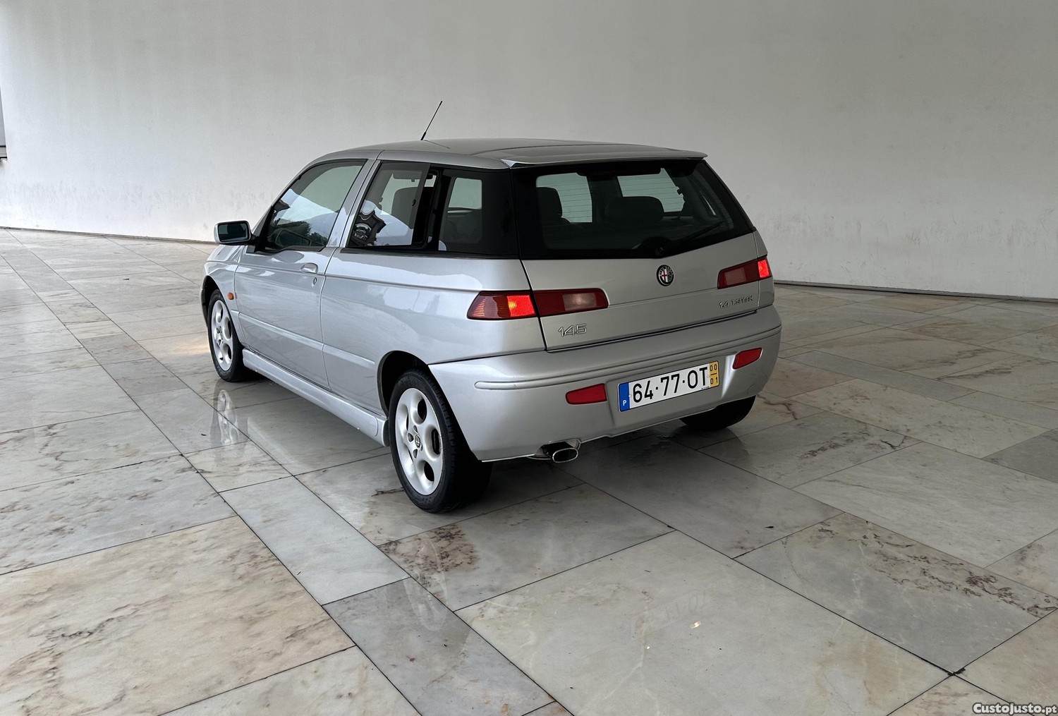 Alfa Romeo 145 1.4 Twin SPARK "Final Edition" — fotografia 10