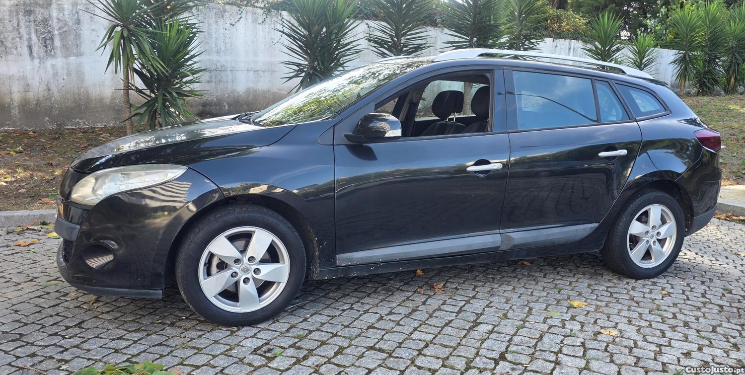 Renault Mégane 1.5 dci dynamic — fotografia 11
