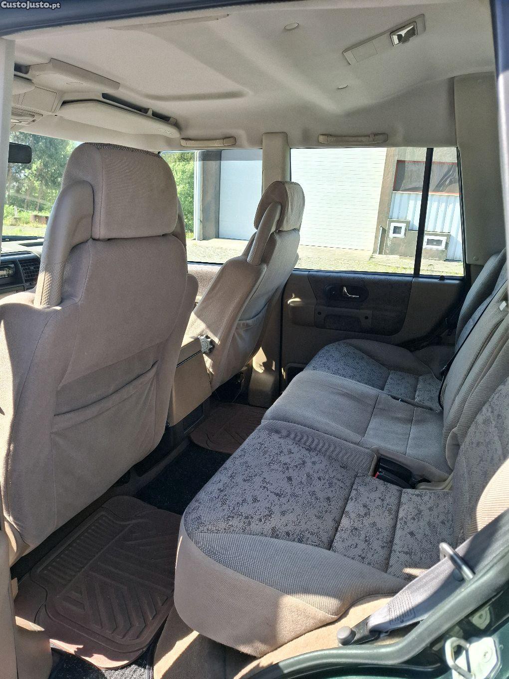 Land Rover Discovery II — fotografia 3