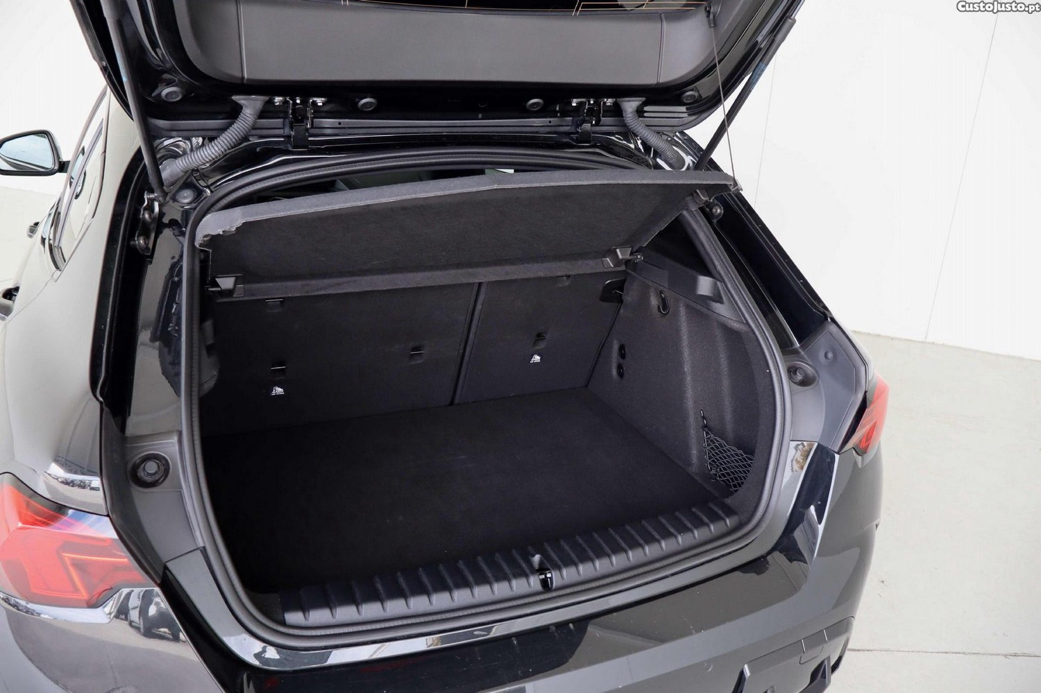 BMW 116 Pack Desportivo M — fotografia 18
