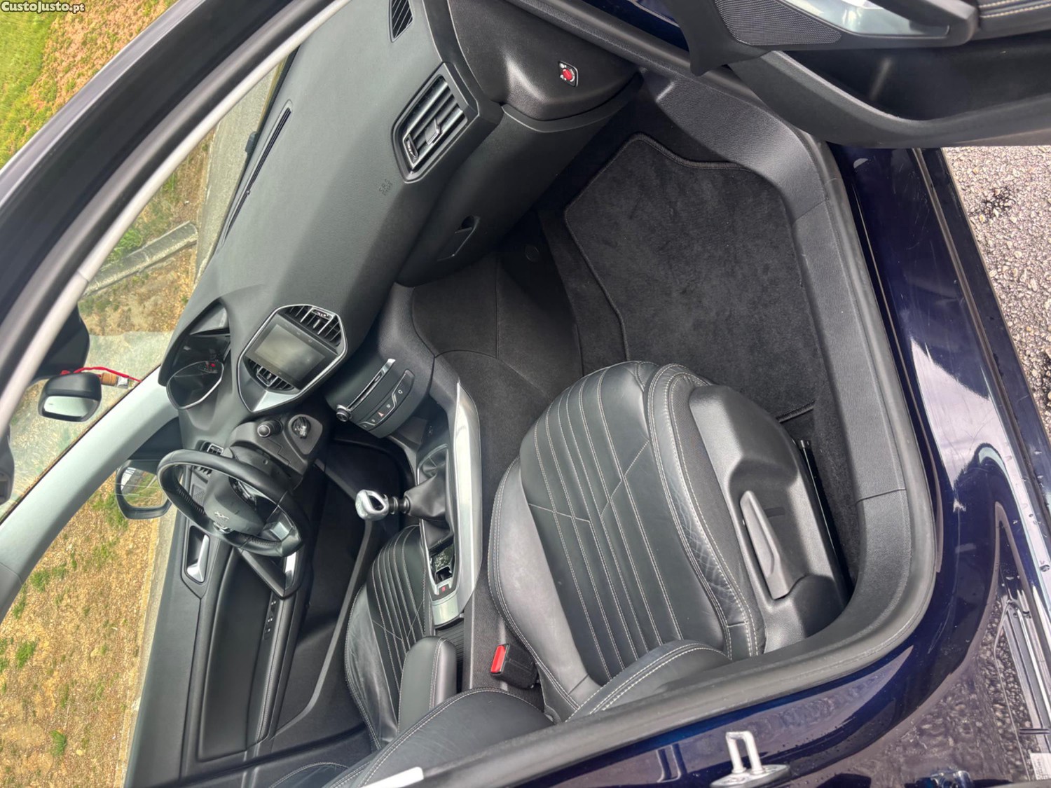 Peugeot 308 1.6 hdi — fotografia 2