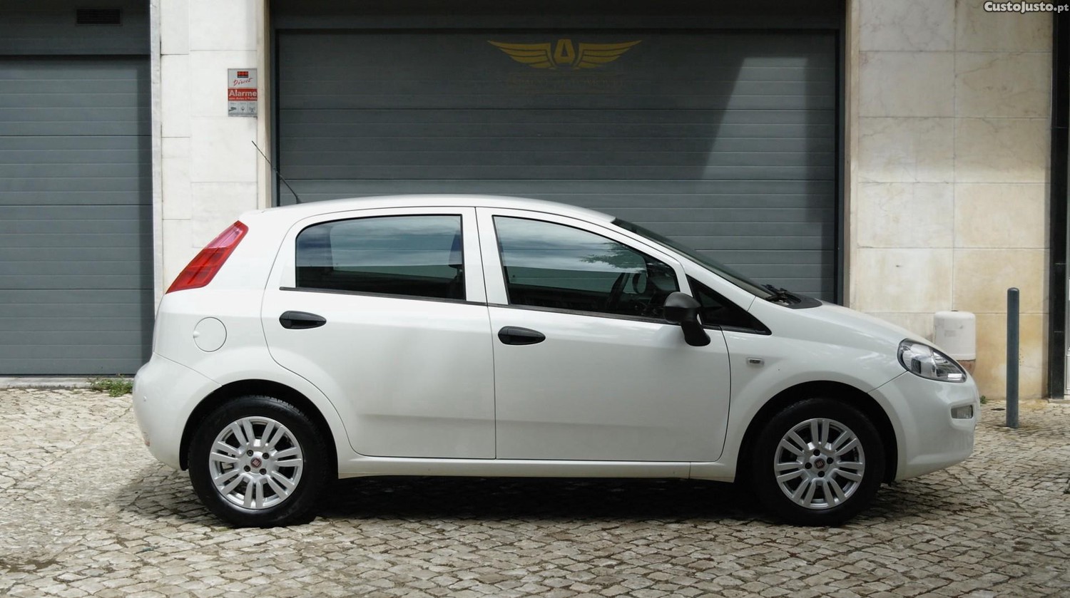 Fiat Punto 1.2 Lounge S&S — fotografia 15