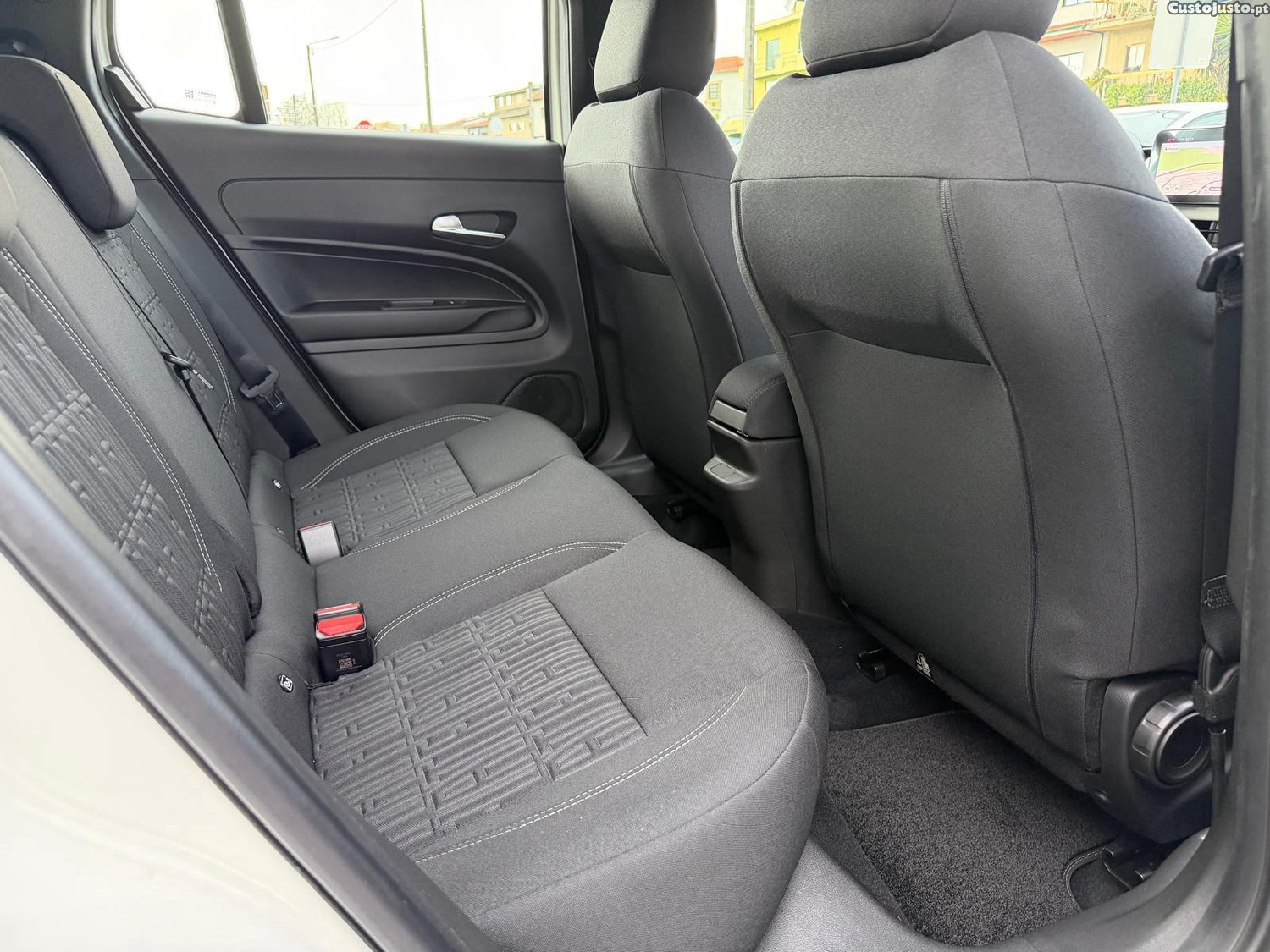 Fiat 600 1.2 Hybrid Icon — fotografia 13