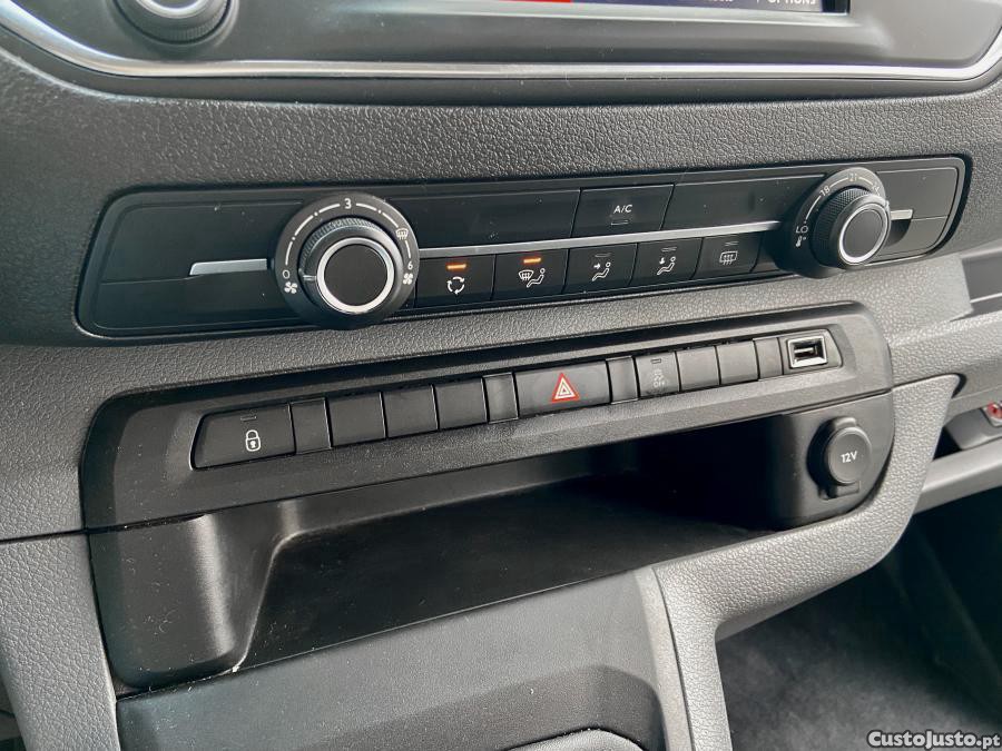 Citroën Jumpy 2.0 BlueHDi XL Semi- — fotografia 4