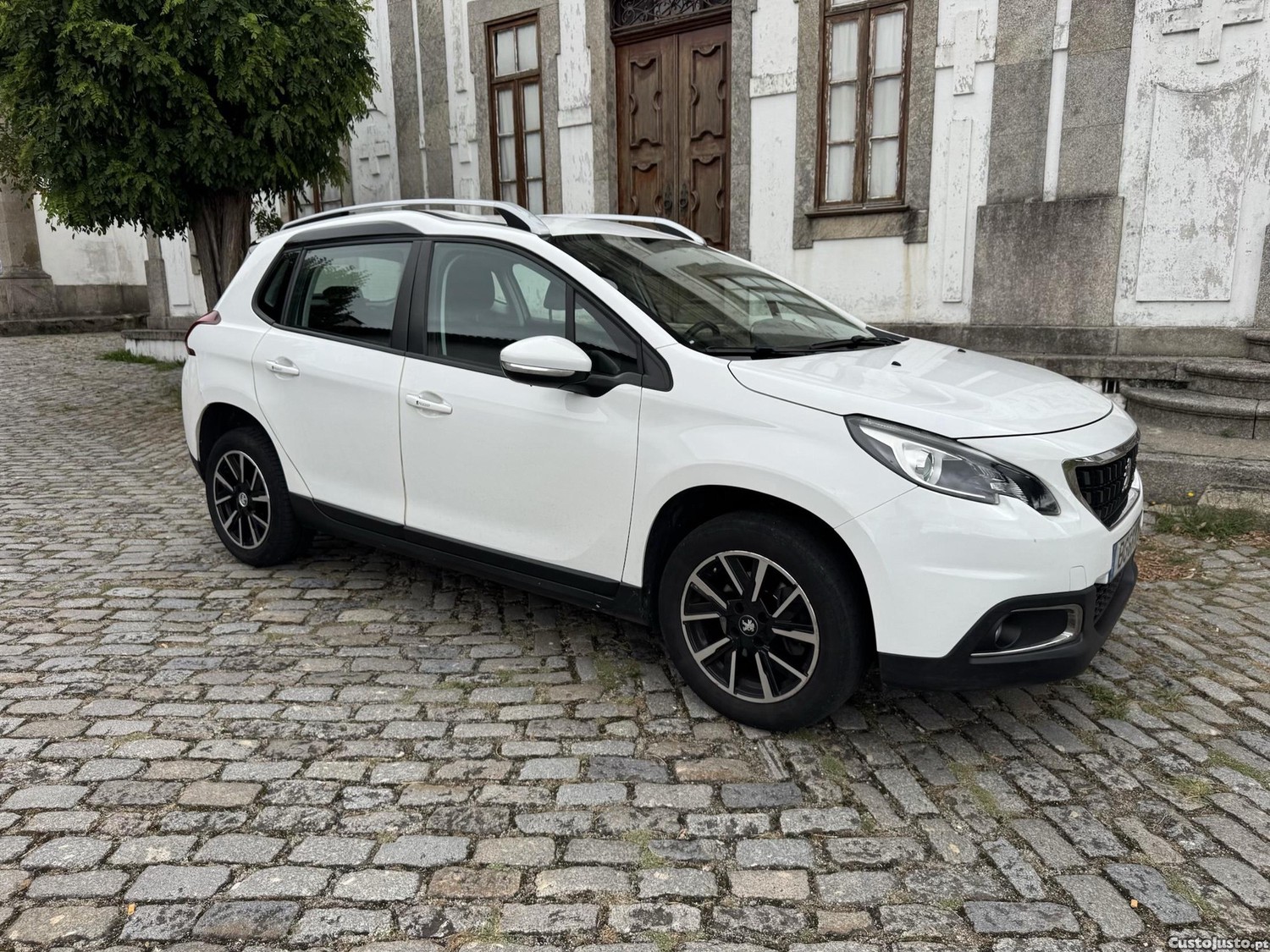 Peugeot 2008 1.5 diesel 122.000km!! — fotografia 11