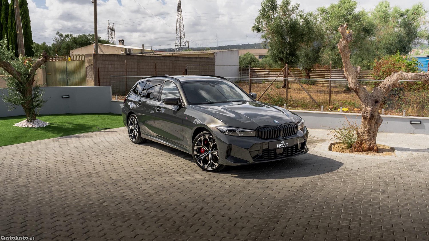 BMW 330 e Pack Desportivo M Pro Auto — fotografia 6