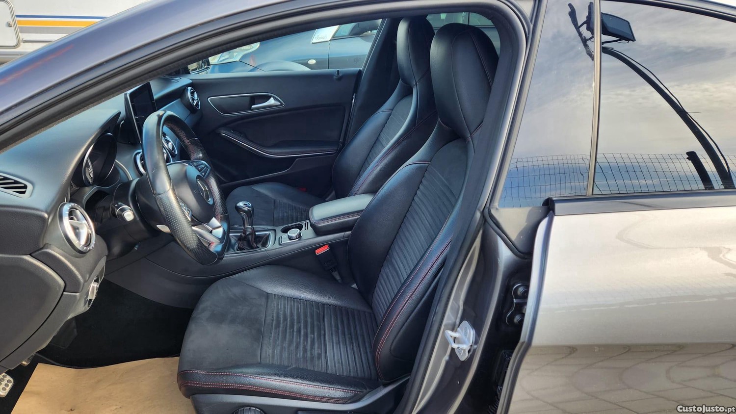 Mercedes-Benz CLA 200 Cdi/NACIONAL/C/ GARANTIA — fotografia 8