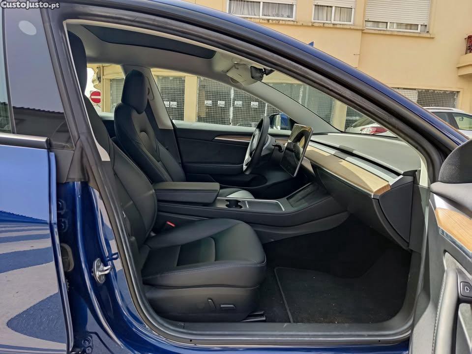 Tesla Model 3 Long Range 498cv nacional — fotografia 3
