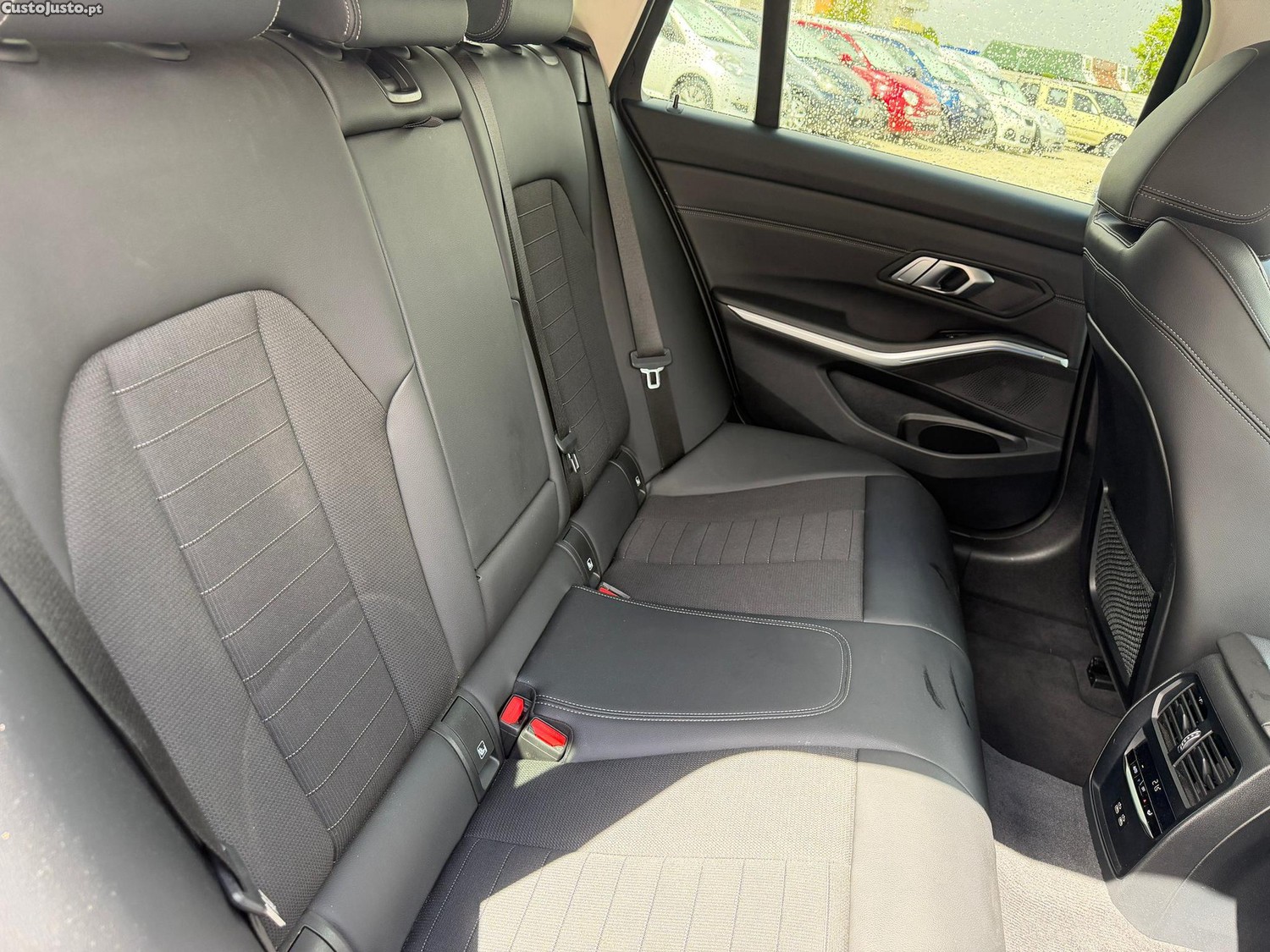 BMW 330 e xDrive Aut. M Sport — fotografia 3