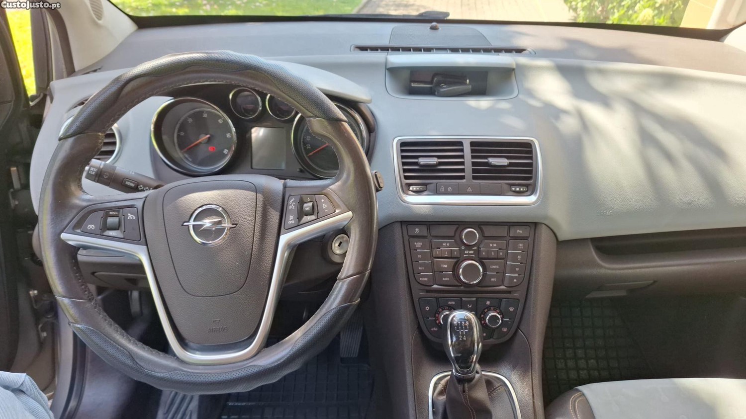 Opel Meriva 1.3 cdti Cosmo — fotografia 4