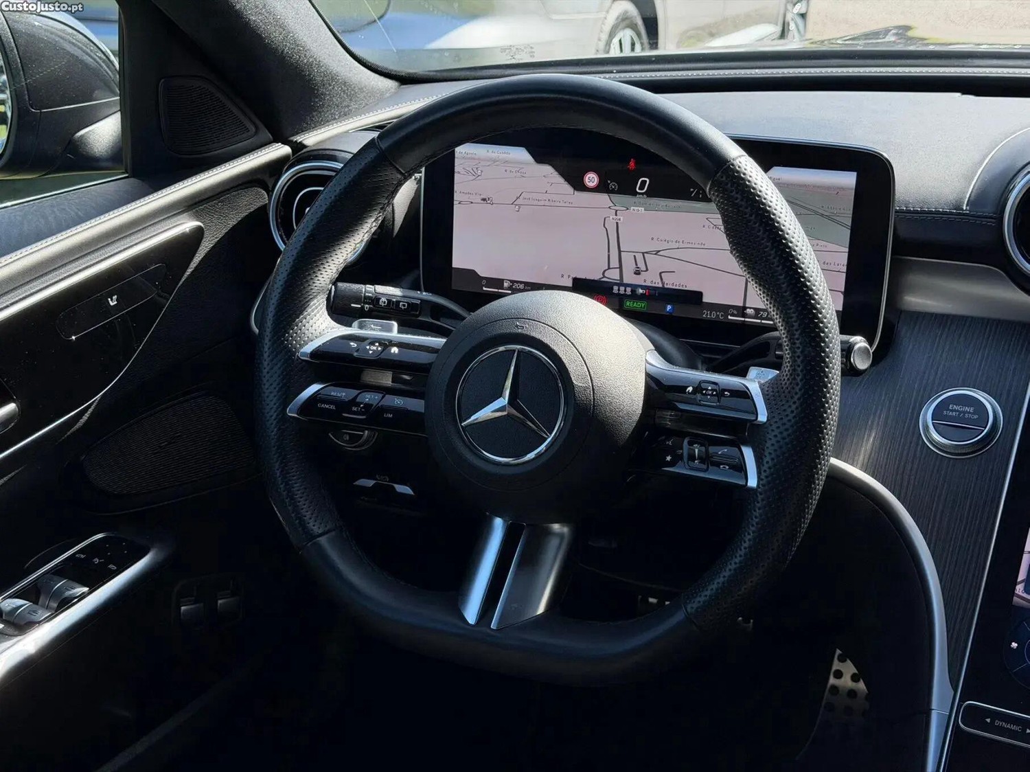 Mercedes-Benz C 300 e AMG Line — fotografia 6