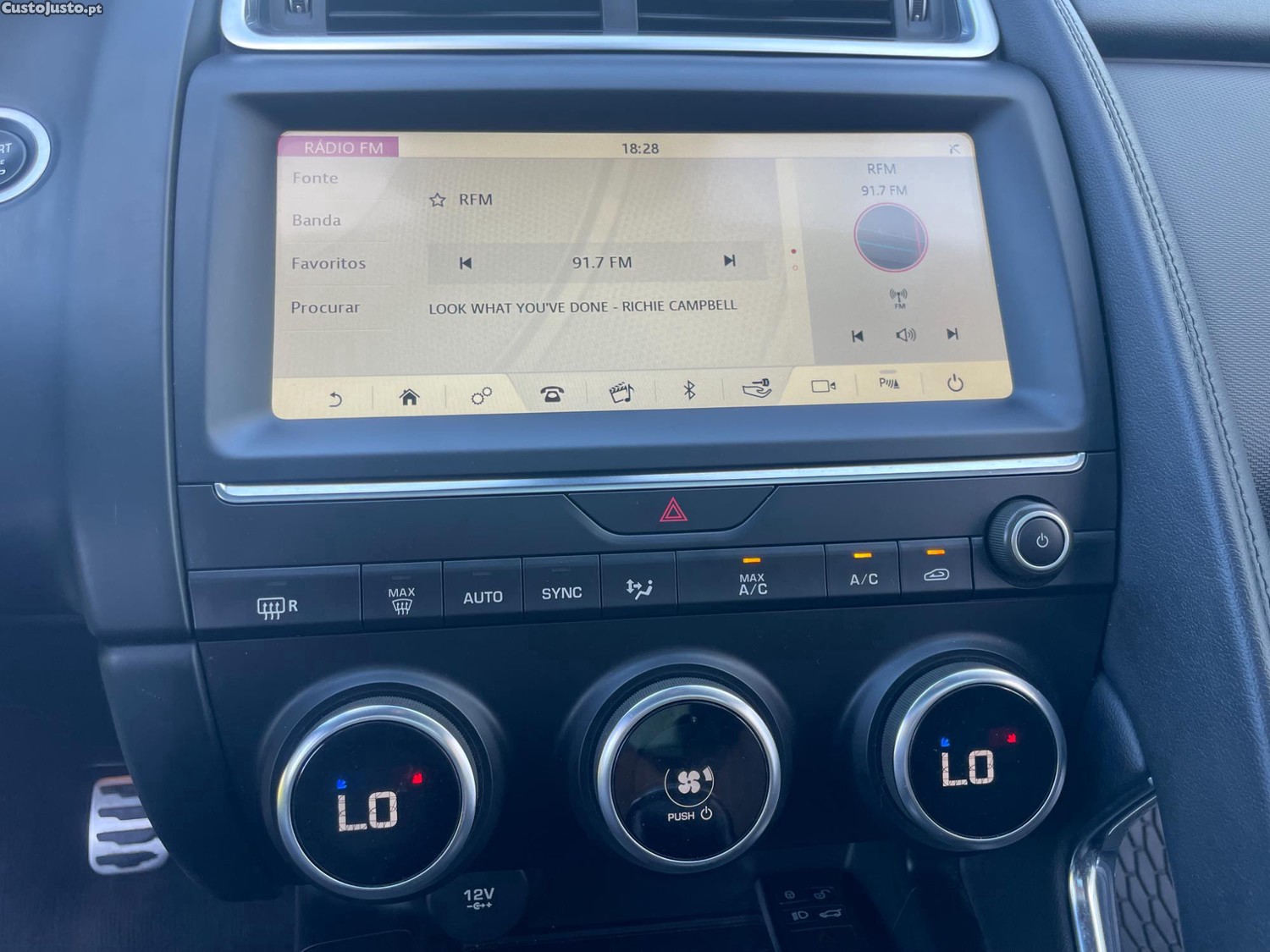 Jaguar E-Pace R-Dynamic — fotografia 3