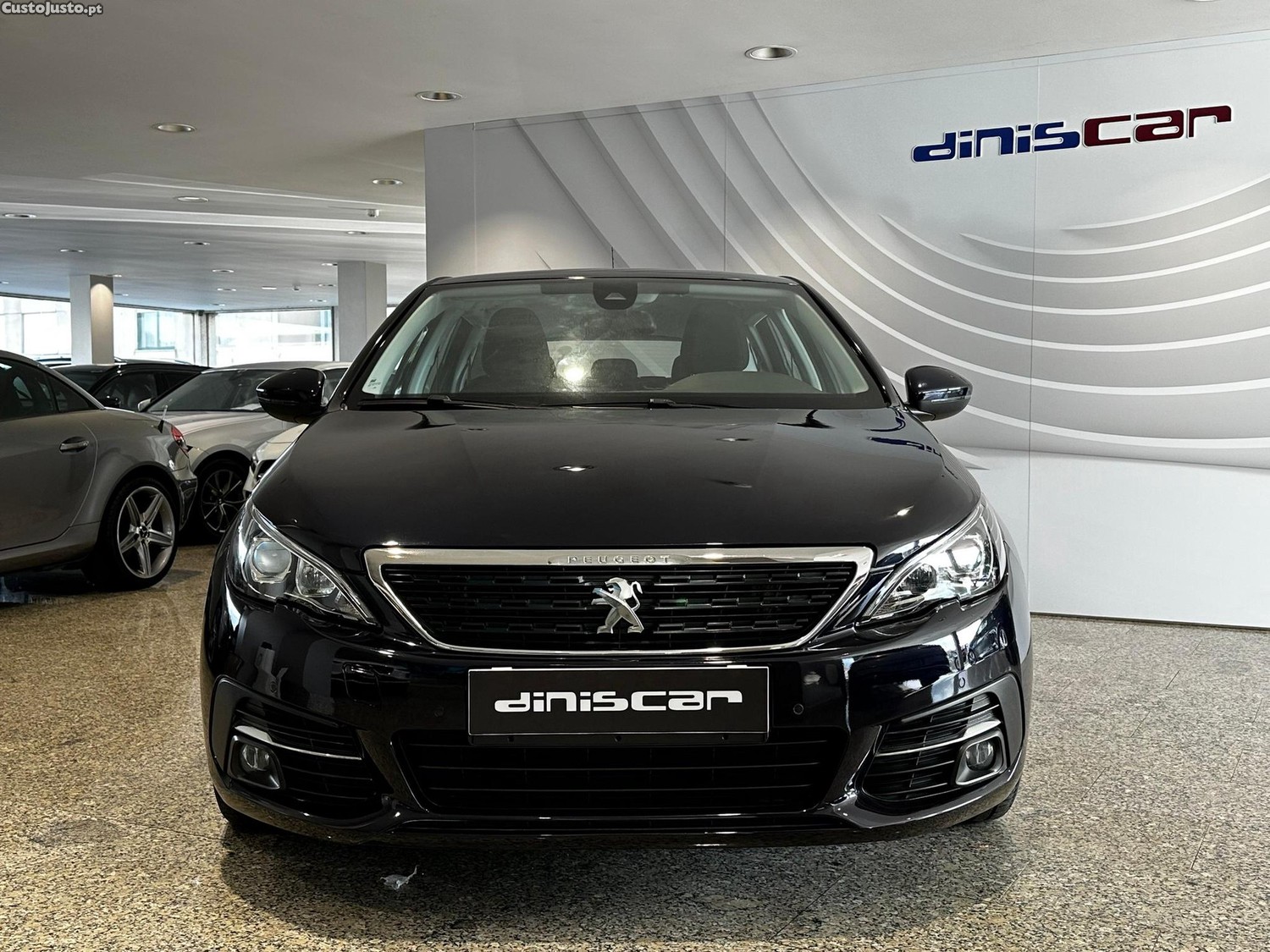 Peugeot 308 1.5 BlueHDi Active Pack - 18 — photo 4