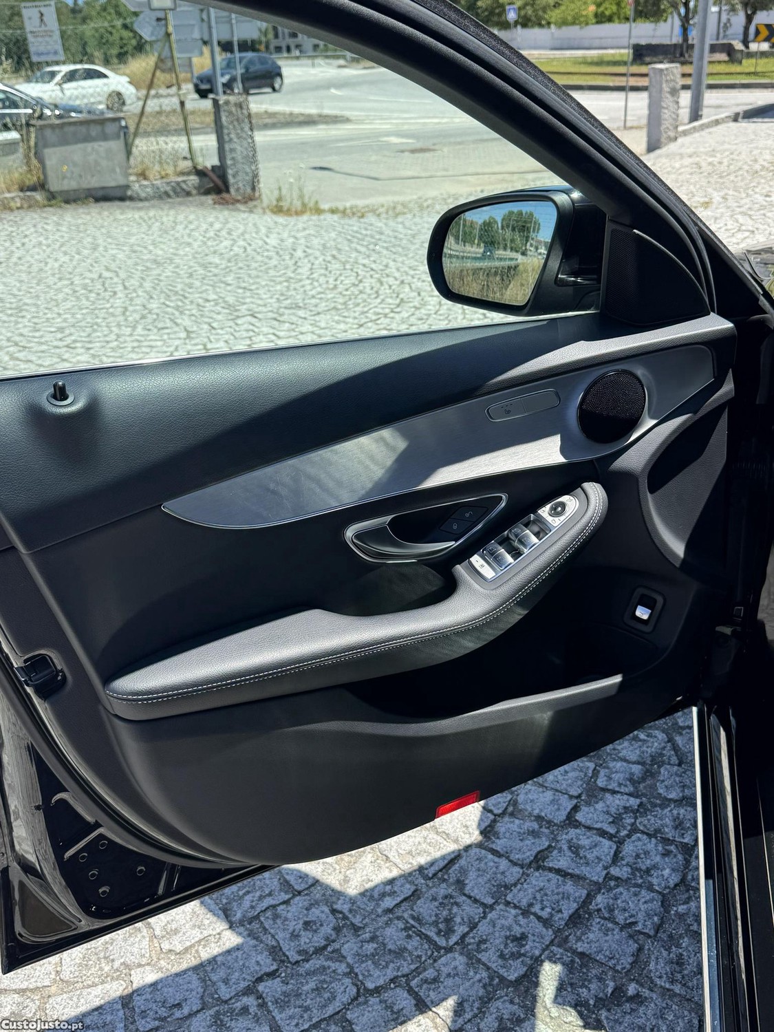 Mercedes-Benz C 180 Avantgarde+ — fotografia 9