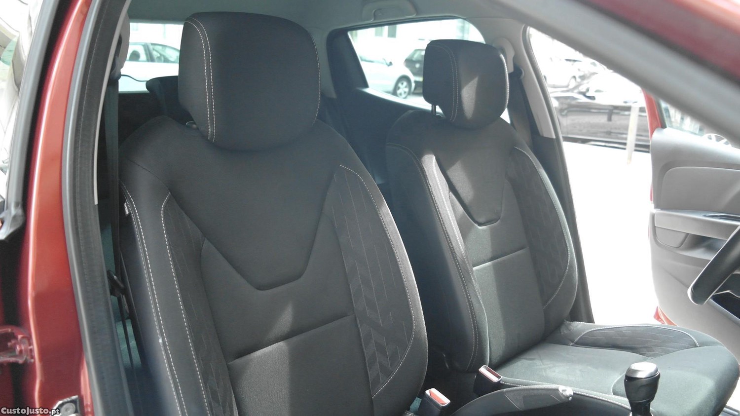 Renault Clio 0.9 TCe Limited — fotografia 4