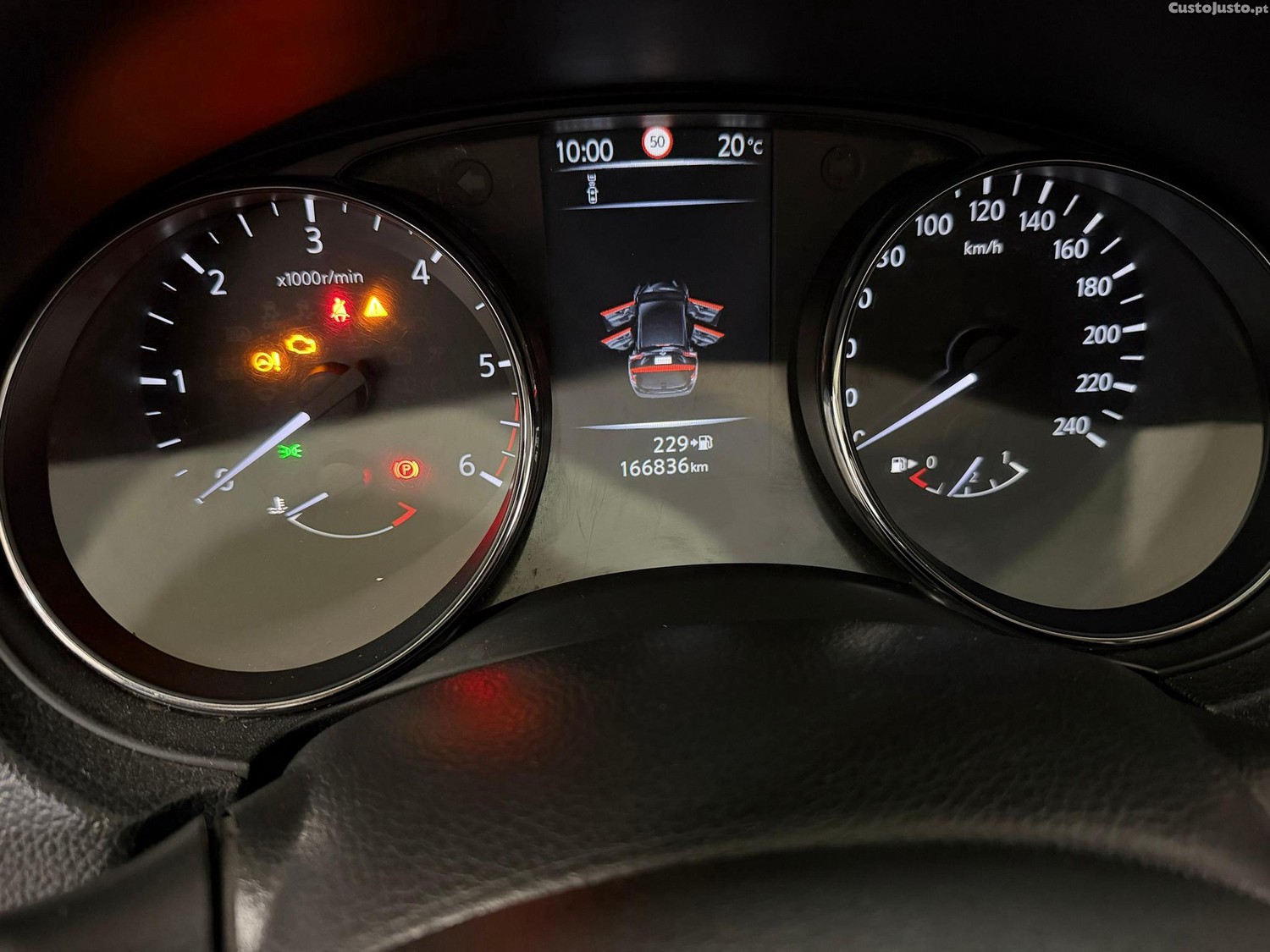 Nissan Qashqai 1.5 dCi Black Edition — fotografia 17