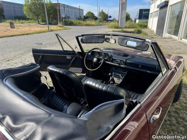 Peugeot 504 Pininfarina descapotável — fotografia 3