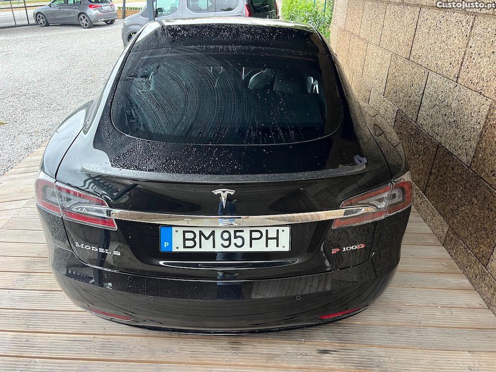 Tesla Model S P100D 100KW — fotografia 13