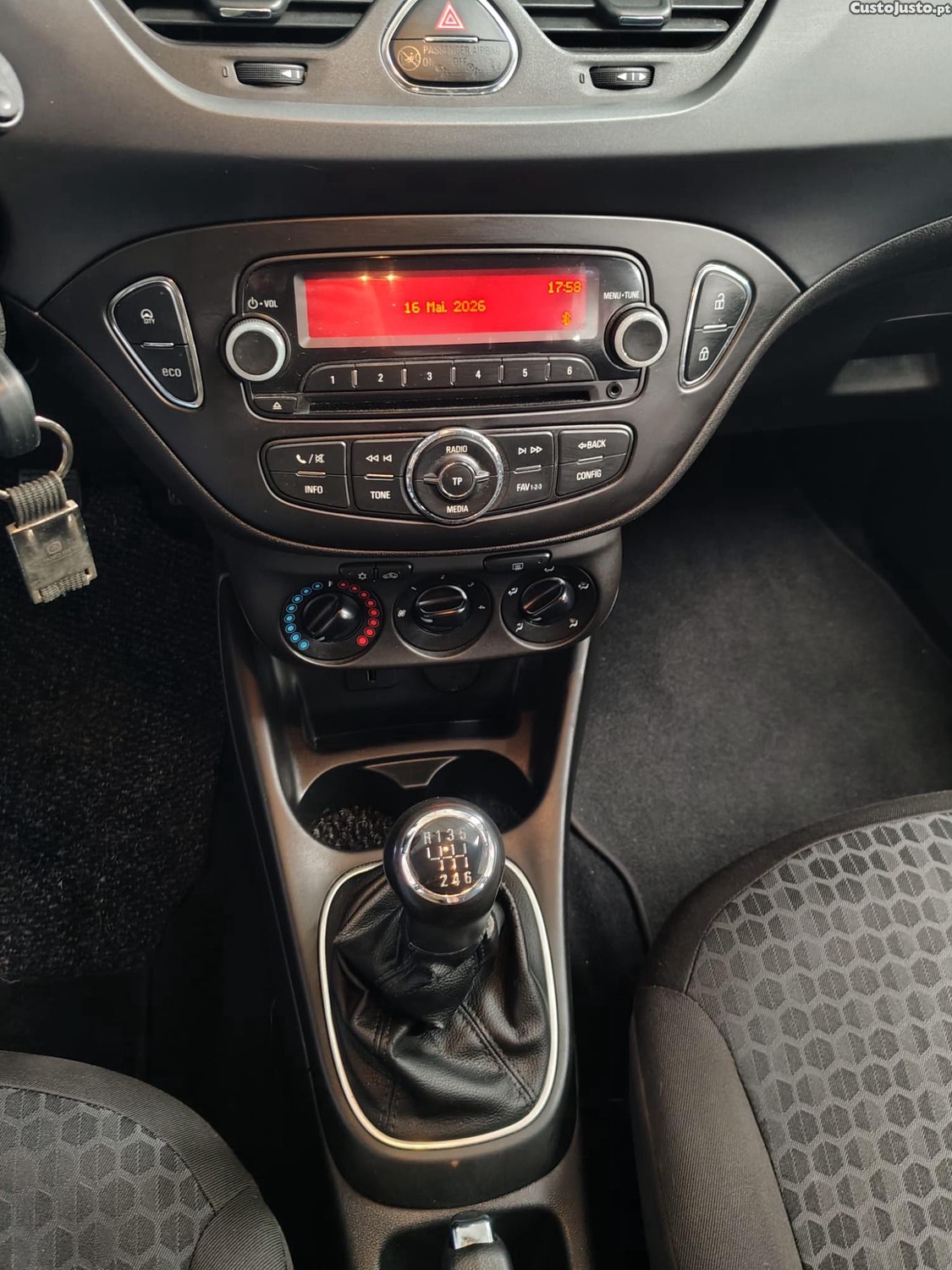 Opel Corsa 1.0T Enjoy — fotografia 6