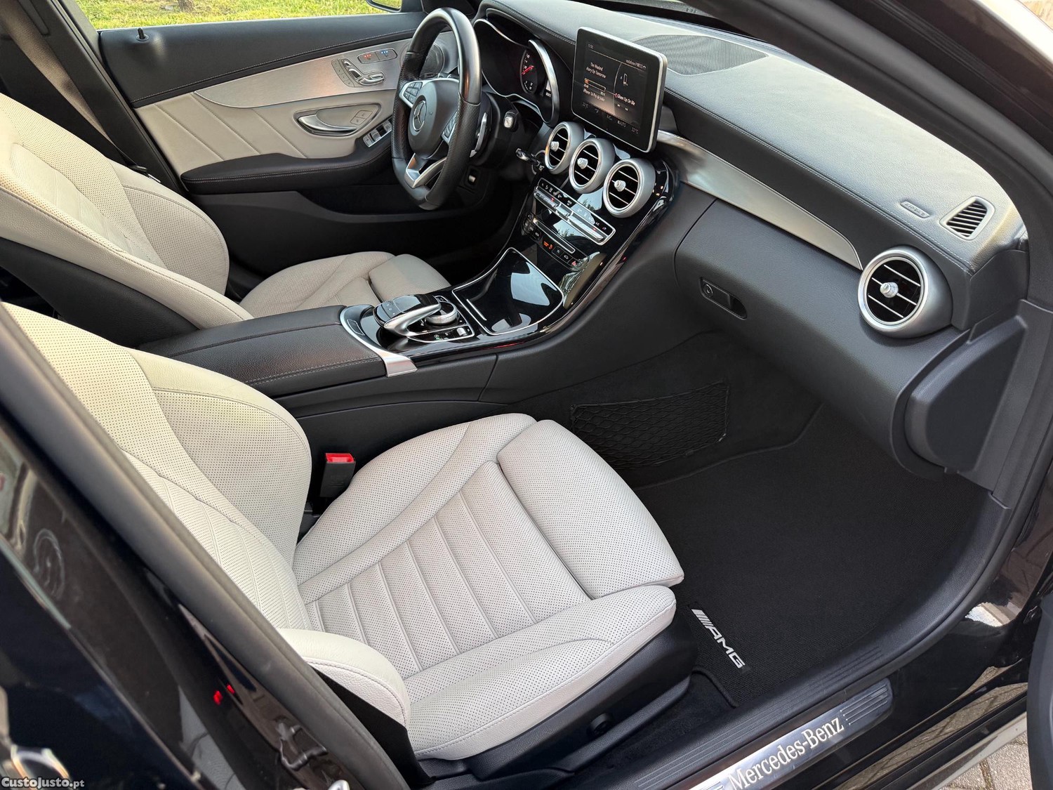 Mercedes-Benz C 250 d 205cv Auto. Pack AMG — fotografia 5