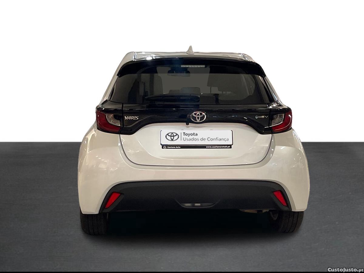 Toyota Yaris 1.5 HDF Comfort Plus — fotografia 12
