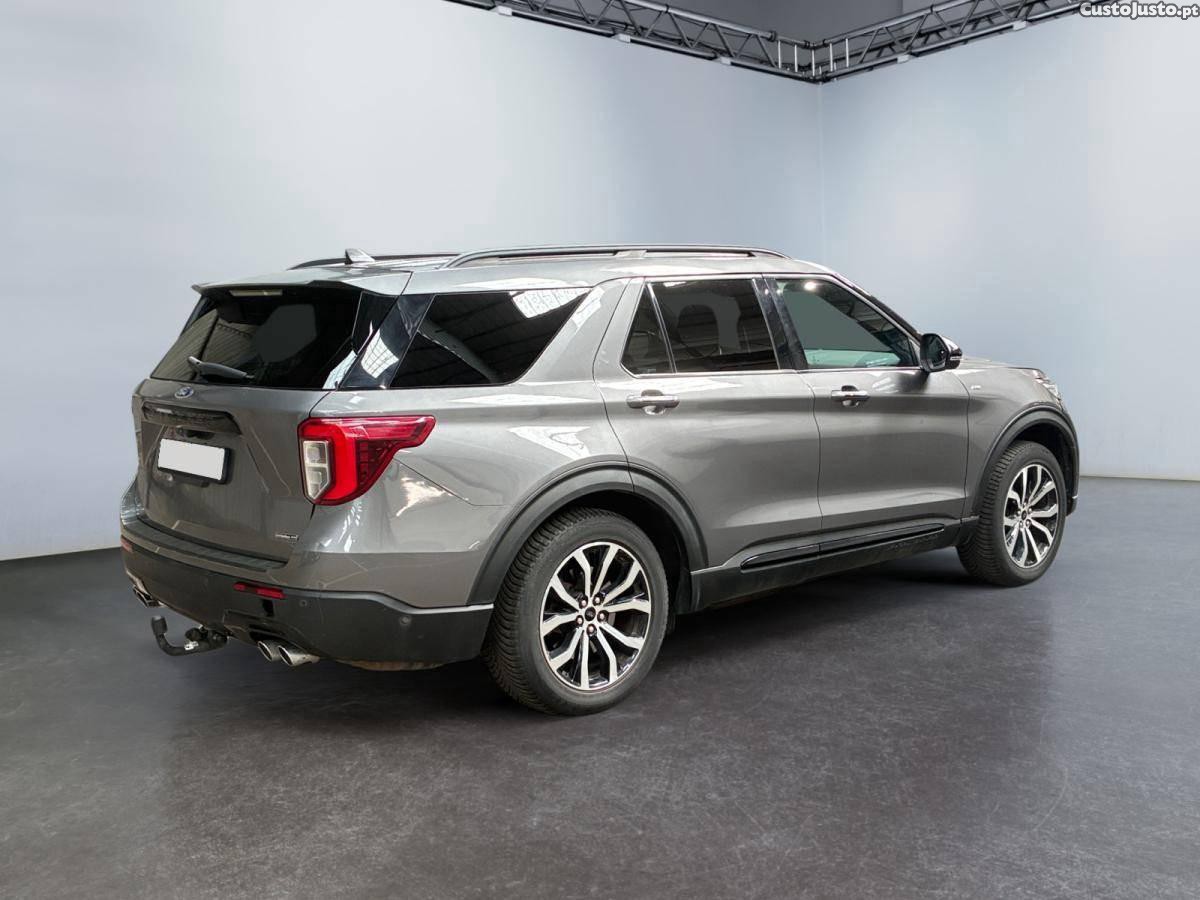 Ford Explorer 3.0 EcoBoost PHEV ST-Line - 21 — photo 2