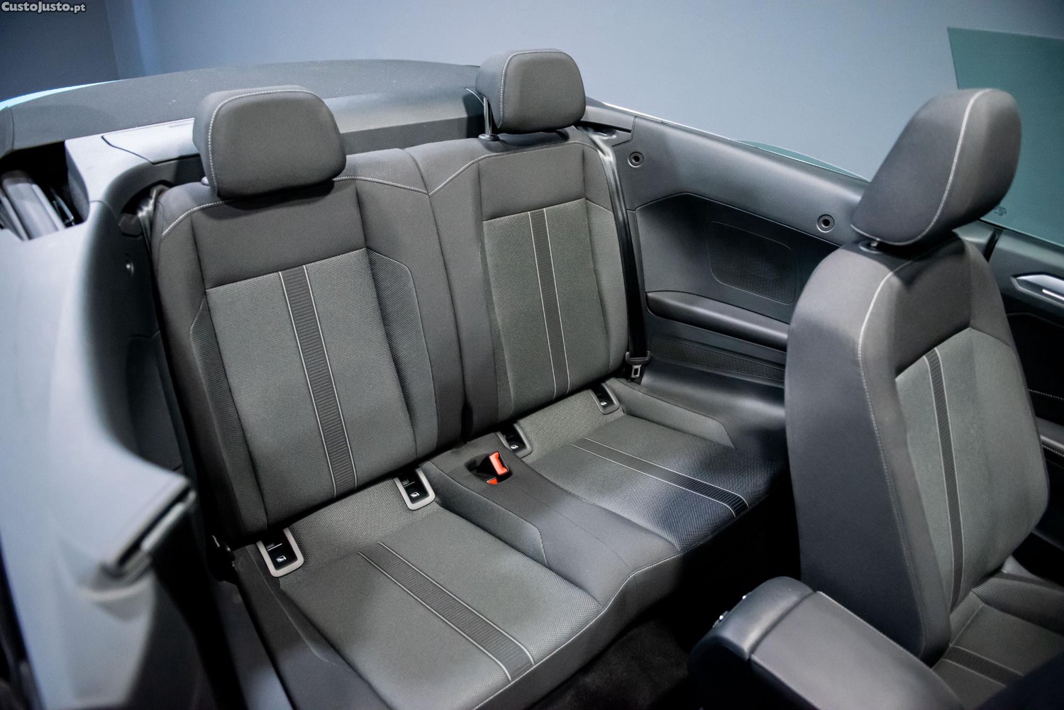 Volkswagen T-Roc CABRIO 1.5 TSI ACT OPF DSG Style — fotografia 5
