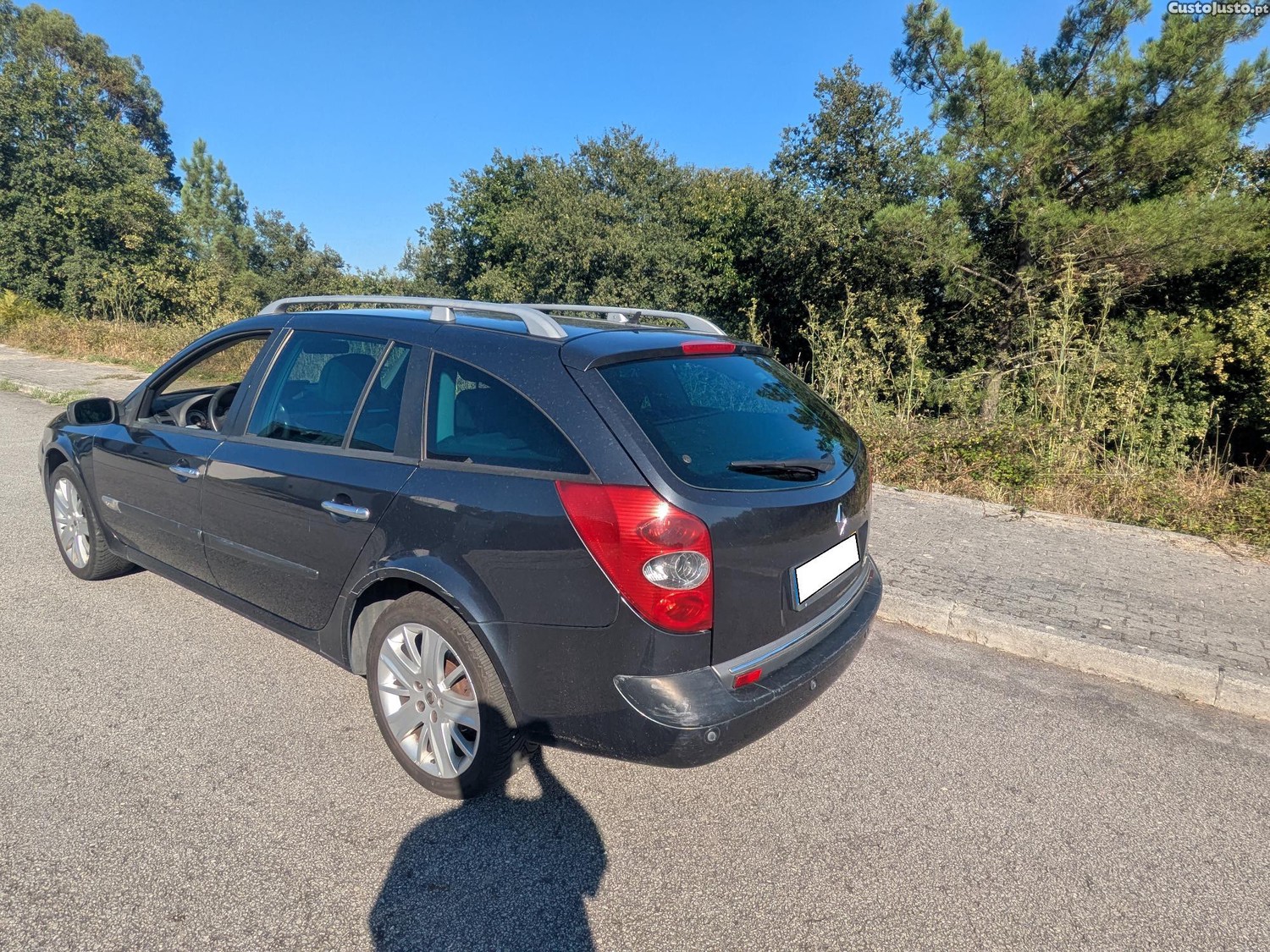 Renault Laguna II Break 2.0 dCi 175 cv Exclusive Ambiance Dynamique (Nov/2006) — fotografia 10